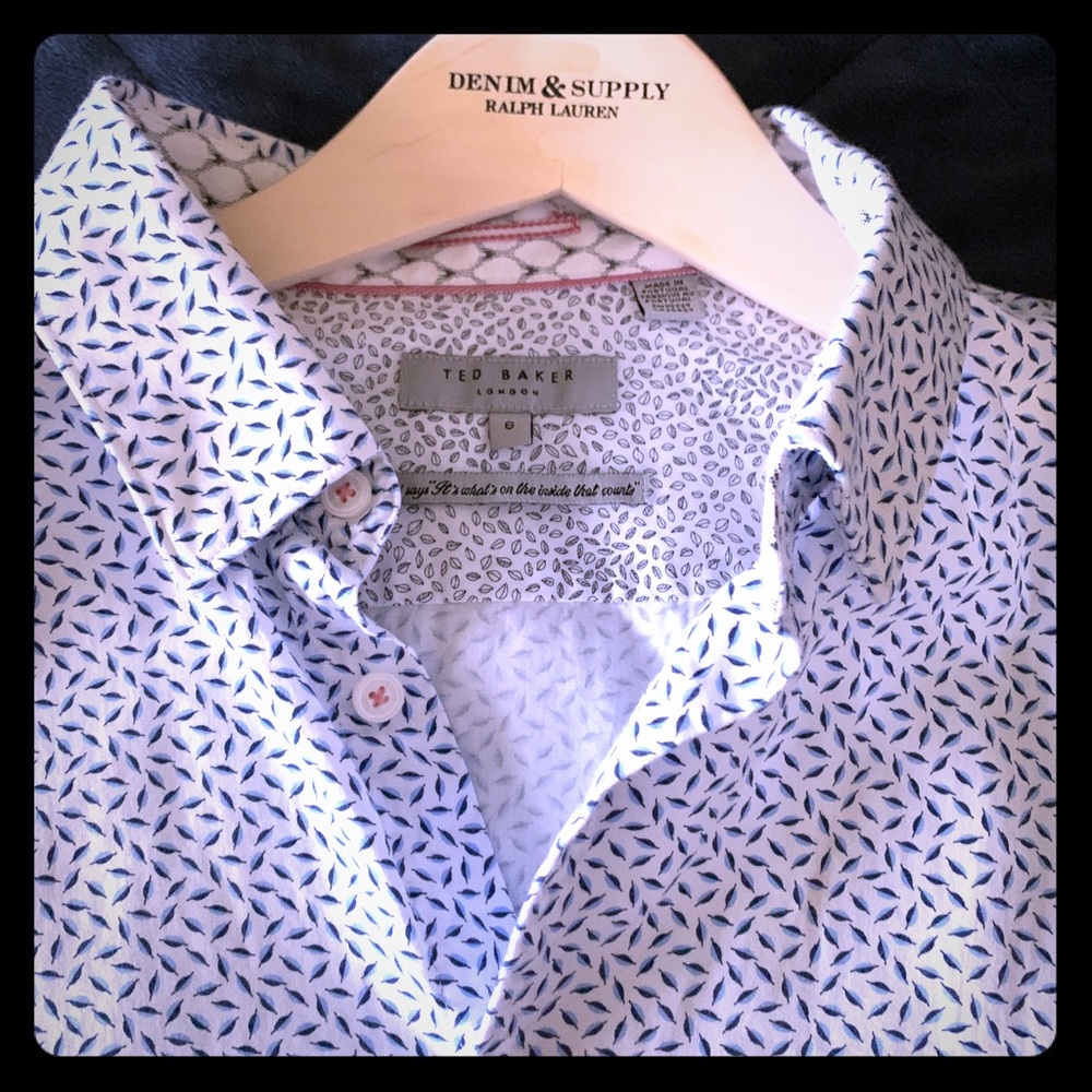Ted Baker size 6 short sleeve